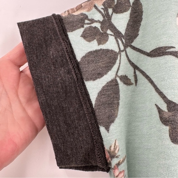 White Birch A Little Something Sweet Dress in Mint Women’s Size Small - Picture 9 of 12